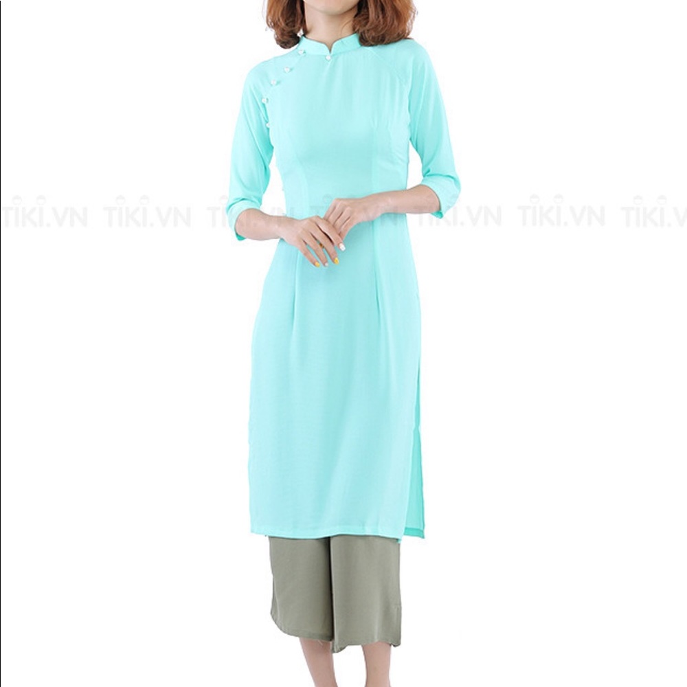 NWOT ao dai Vietnamese transitional dress